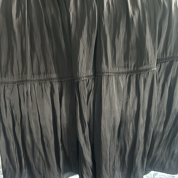 NWT - Beautiful Midi Joie Black Skirt - Size Small - Picture 6 of 6